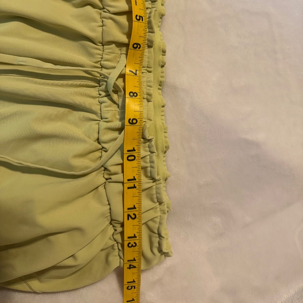 Lululemon Stretch High-Rise Jogger in Finch Yellow Small size - Picture 2 of 4